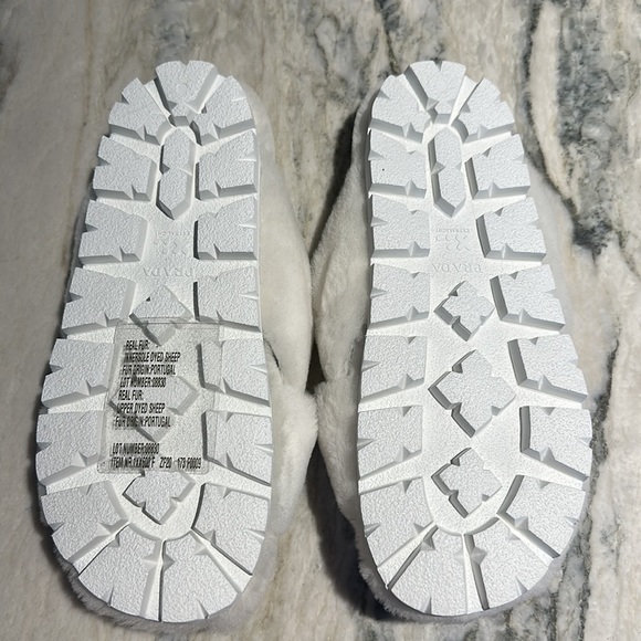NWT Prada Shearling Slides - Picture 2 of 4